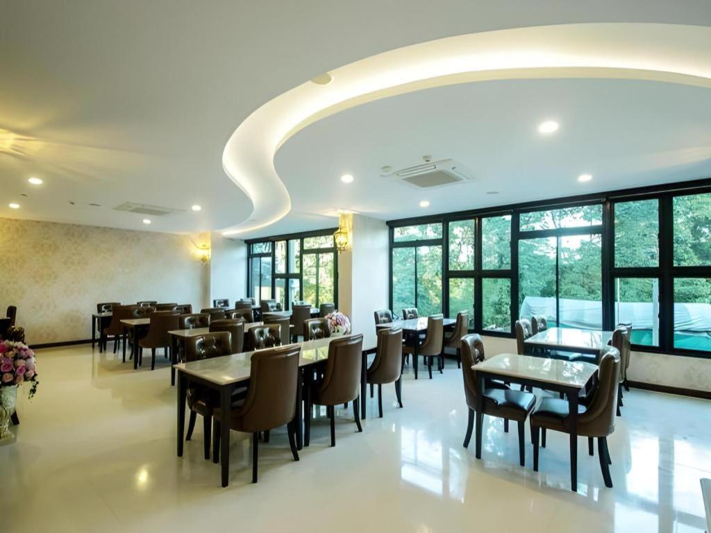 The Y Boutique Hotel Chiang Mai Bagian luar foto