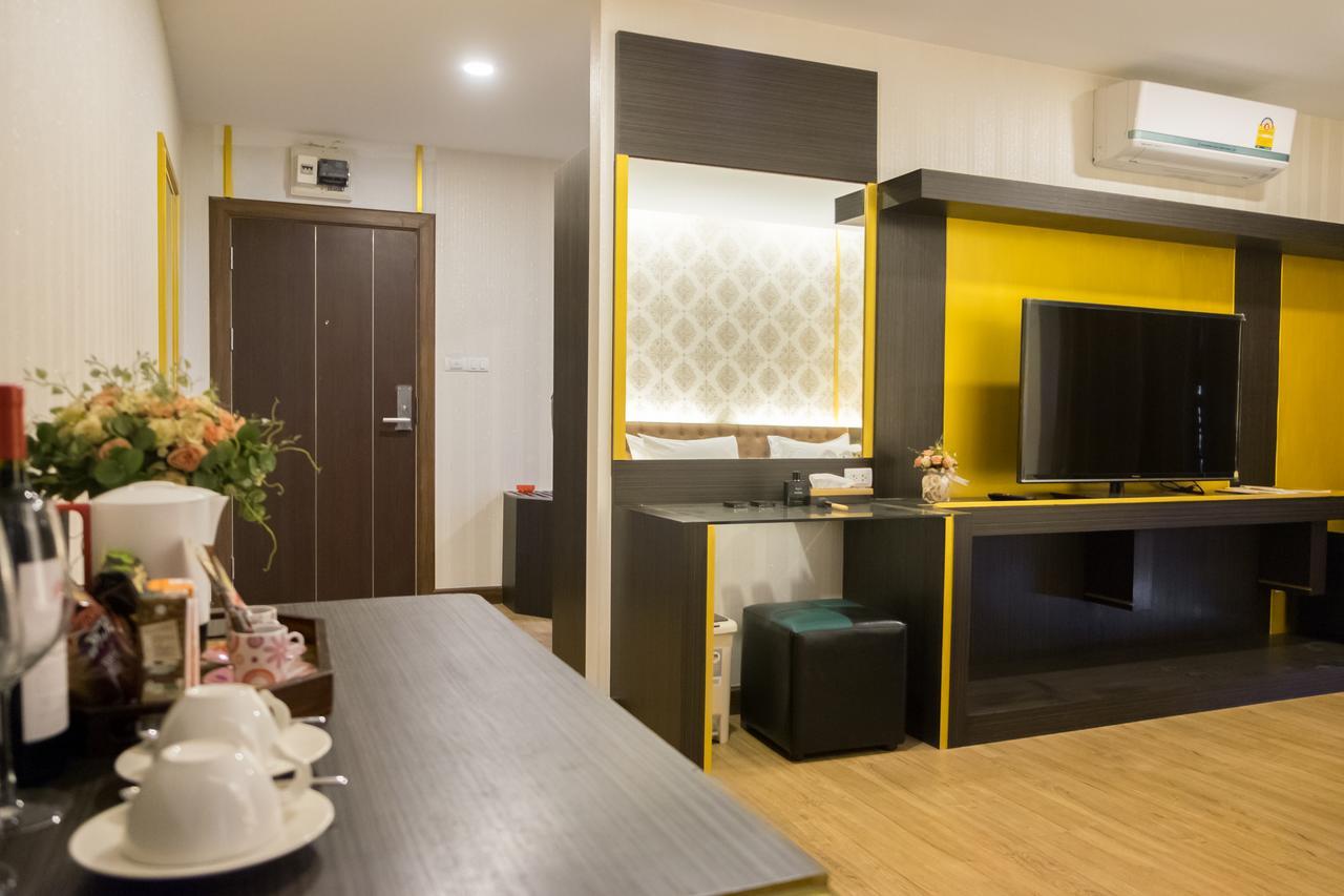 The Y Boutique Hotel Chiang Mai Bagian luar foto