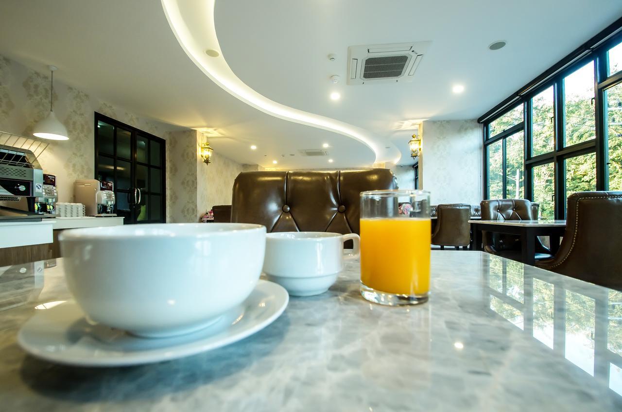 The Y Boutique Hotel Chiang Mai Bagian luar foto